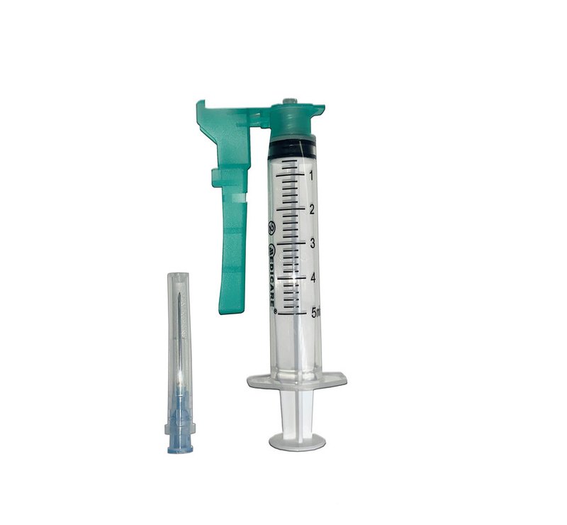 Шприц ін’єкційний одноразового використання, безпечний “MEDICARE” 5,0мл (луєр лок, з голкою 0,6 х 25мм)